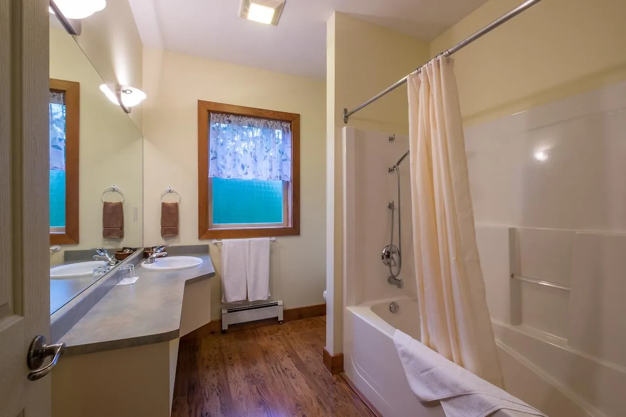 Kiwi Cove Lodge Ladysmith