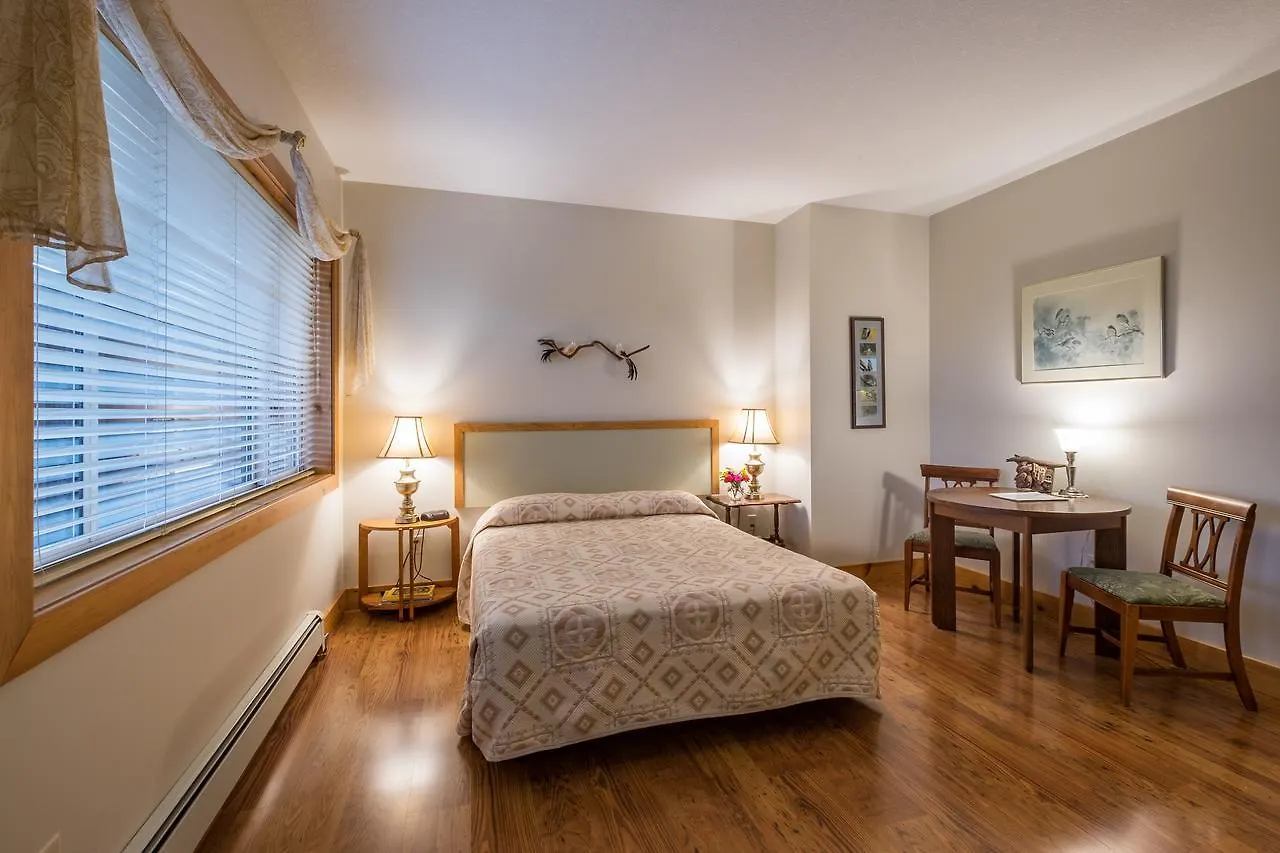 Kiwi Cove Lodge Ladysmith